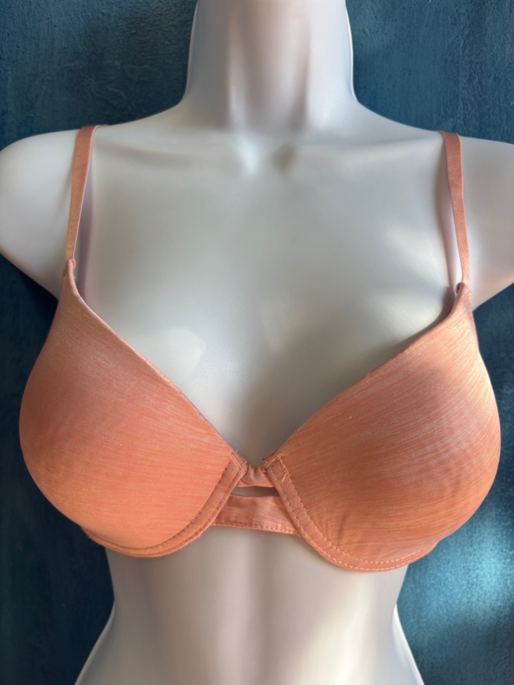 Women’s Light Peach T-Shirt Bra - Smooth Padded Support